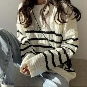Tahari Black And White Striped Sweater